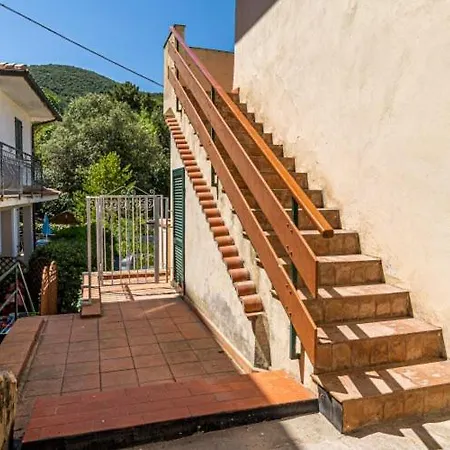 Apartment Il Tramonto Sulla Biodola