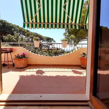 Il Tramonto Sulla Biodola Apartment *