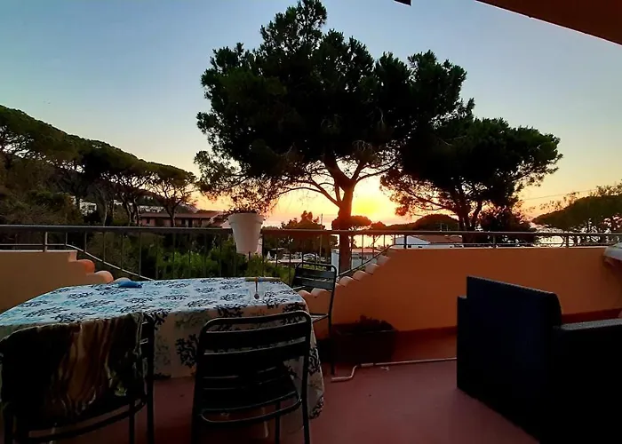 Il Tramonto Sulla Biodola